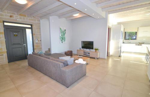 Paleokastro Villas with Private Heated Pool, Top Views - Next To Center - Top WiFi - Foto 31