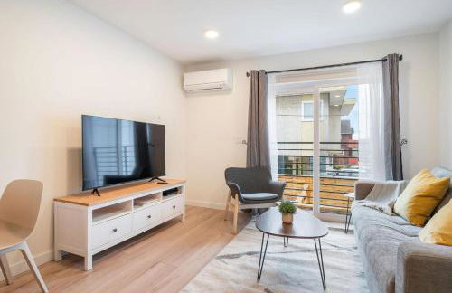 Perch - Winslow Place - Photo 6