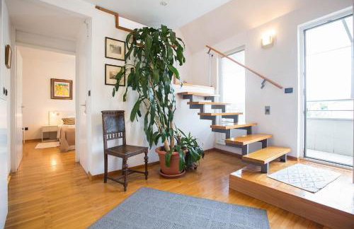 Penthouse apartment with private parking - Photo 11