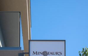 Minotaur's Rest - Luxury Residences with Free Private Parking, near Port & Airport - Foto 4
