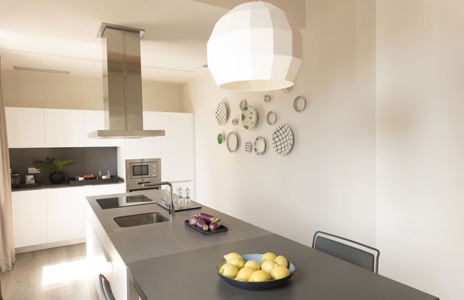 Casagrand Luxury Suites Barcelona - Photo 34