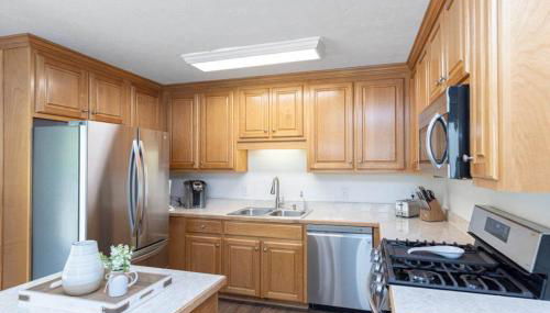 Sleeps 8, Lake Lanier Hidden Gem - Foto 4