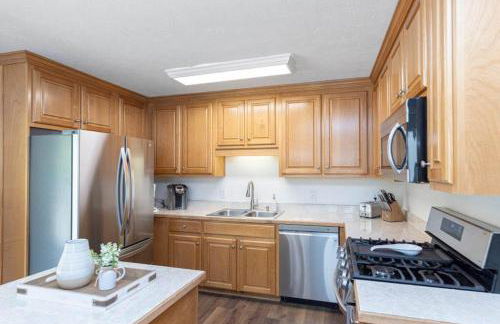 Sleeps 8, Lake Lanier Hidden Gem - Foto 4