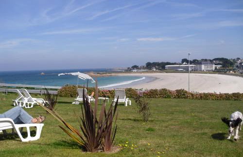 COTTAGE 6 pers vue sur mer piscine - Foto 15