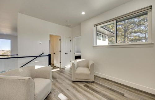 Group Getaway in Monument! High-End Home with Views - Foto 22