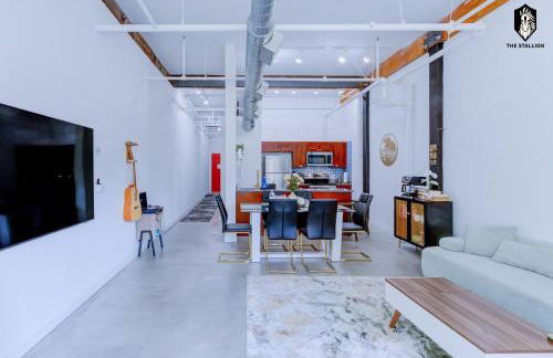 The Stallion #108 - Modern Spacious Loft in Downtown with free parking - Foto 8