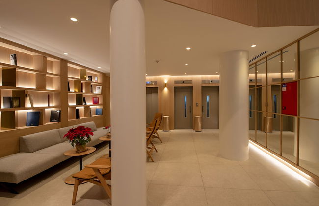 Apartamentos Recoletos - Photo 3