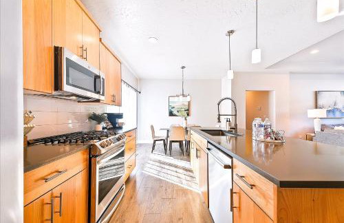 Gorgeous & Secluded 3BD 2BA Getaway by The Village at Meridian - Foto 4