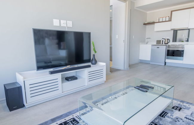 Stunning Apartment in Sandton - Photo 47