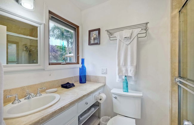 Carlsbad Charm 3 BDR Stunner! - Foto 19