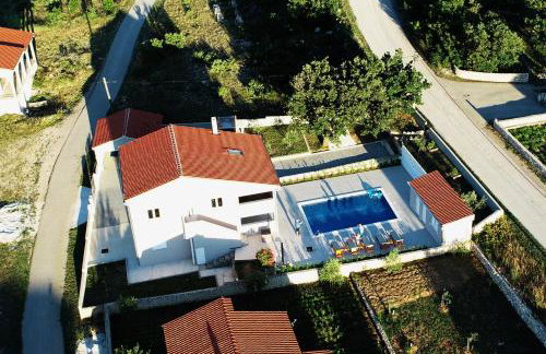 Villa Macanovi dvori with private pool - Photo 34