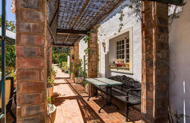 Holiday Home at Portimao With Fenced Garden - Photo 9