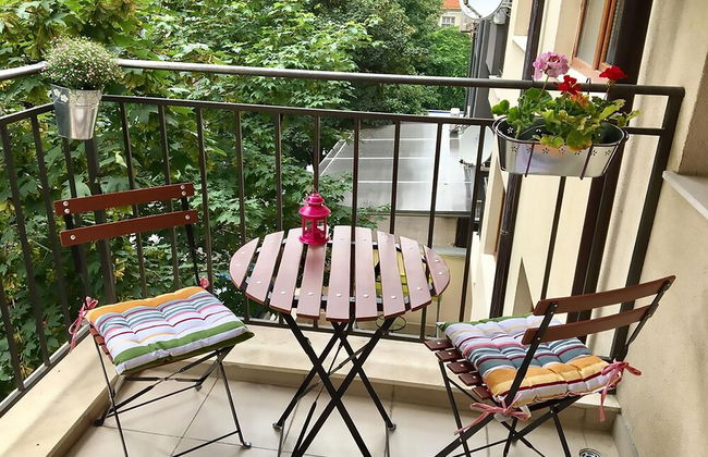 LAs Premier Apartments - Photo 63