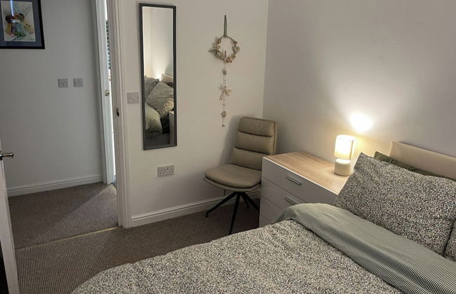 Sleeps 4 With Ensuite and Free Parking - Foto 4