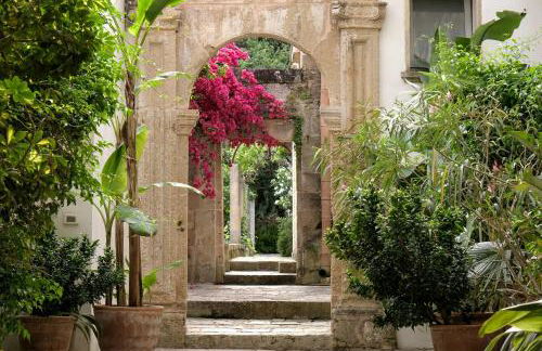 16Th-Century Palace With Pool In Muro Leccese - Foto 1