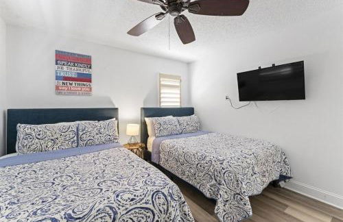 Beachfront 3-Bed I Location! Stunning Sunsets - Foto 36