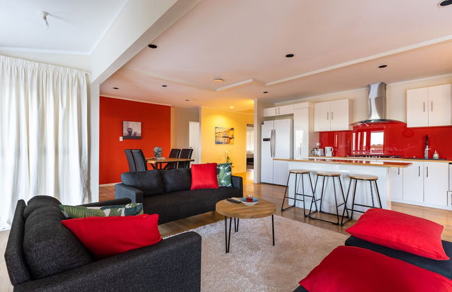 Character 4BR Home - Seaview - Skyline - Hot tub - Foto 20