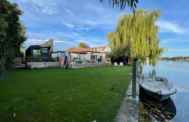 River View Guest House, Jacuzzi, Boat, Fire Hire - Photo 35