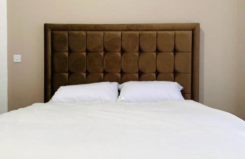 Marina Apartments - Photo 2