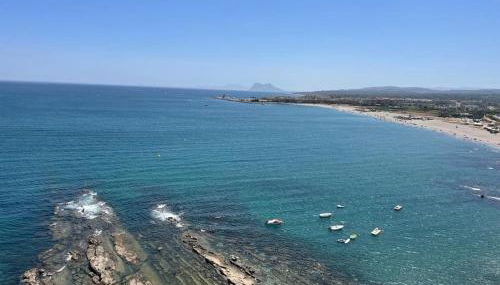 Maravilloso apartamento en primera línea de playa. - Foto 4