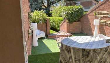 Alojamientos Castellana Jardín 1 y 2 PARKING Y PISCINA GRATIS!! - Foto 3