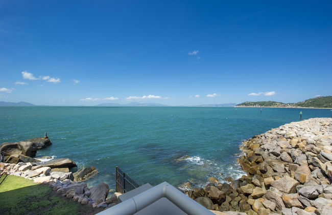 1 Bright Point Apartment 4201 - Photo 13