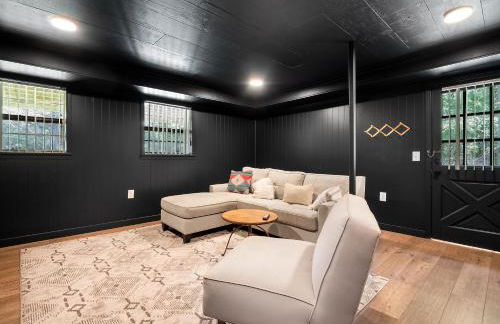 Echo Point - Pet-Friendly! Cozy Cabin Located Near Duncan Bridge Marina! - Foto 24