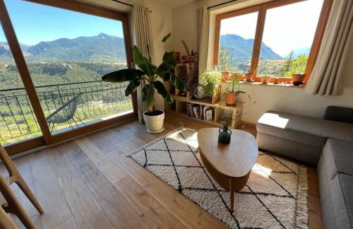 Très belle maison spacieuse et lumineuse, vue sur la station de Risoul et de Vars - Foto 11