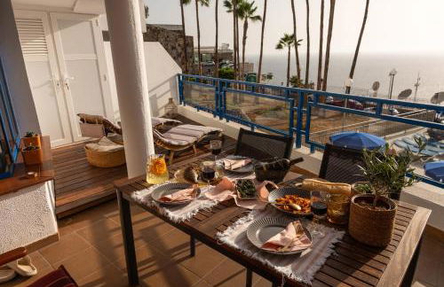 Private apartment with stunning ocean views and sunset. - Photo 51