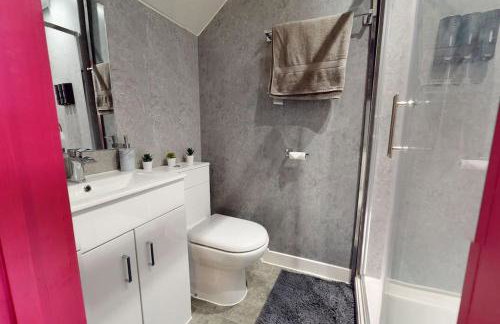 Neat Retreat Graig Pontypridd - Foto 26