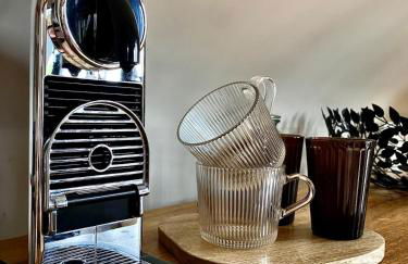 Cosy Hampshire Barn Getaway, Large garden alongside a stunning river - Fire Pit, BBQ, Outdoor seating - Country walks & Pubs - Foto 36