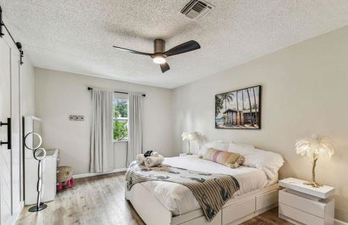 Relaxing Modern Home Sleeps 6 Pool BBQ Firepit - Foto 14