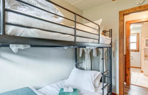 Family-Friendly Cabin Getaway On Castle Rock Lake Space to Relax & Play - Foto 27