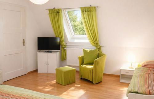 Fuchs & Hase im "Frau-Holle-Land" - Photo 26