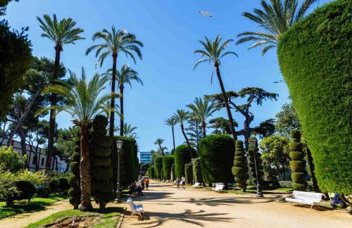 The QUEEN's Designer Apartment by Cadiz4Rentals - Foto 45