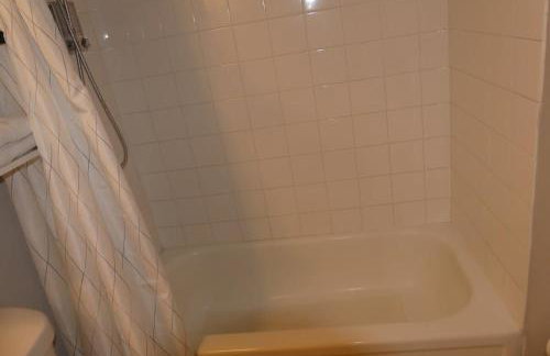 Beautiful 2-Bedroom Condo Near Universal and other Orlando Attractions, King Bed & Wi-Fi - Foto 37