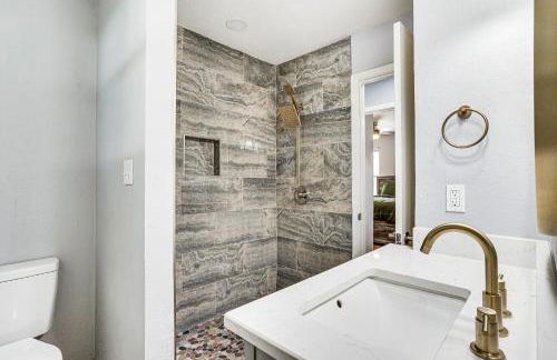 Family Home in Ft Worth Suburbs Near Benbrook Lake - Foto 15