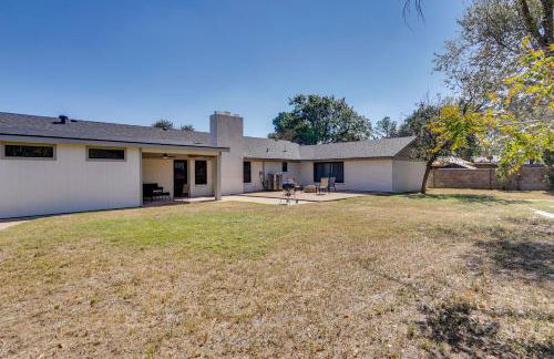 Backyard and Game Room! Home in Heart of Midland - Foto 29