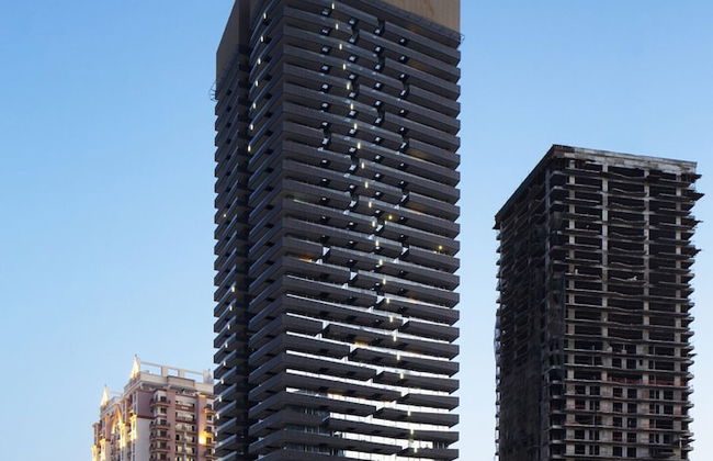 Studio Apartment in The Matrix Tower - Photo 17