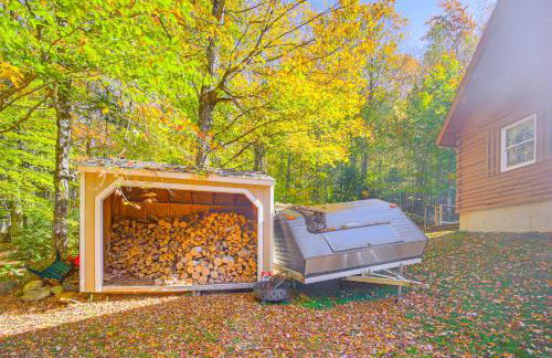 Andover Cabin Retreat with Hot Tub and Fireplace! - Foto 27