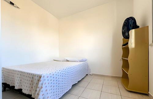 Apto com AR, 3/4 em condomínio com piscina e lazer - Foto 20