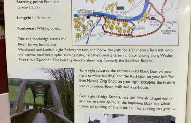 Bryntirion Farmhouse Apartment with Hot Tub - Foto 31