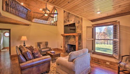 Clarkesville Ranch Cabin with Screened-In Porch! - Foto 4
