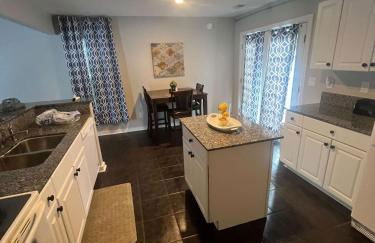 The Columbia Crash Pad Near Bases, USC, Shops - Foto 35