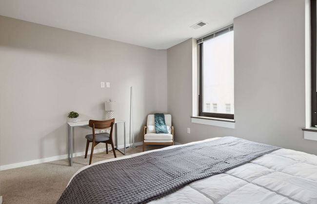 Modern Downtown Apartment - Foto 25