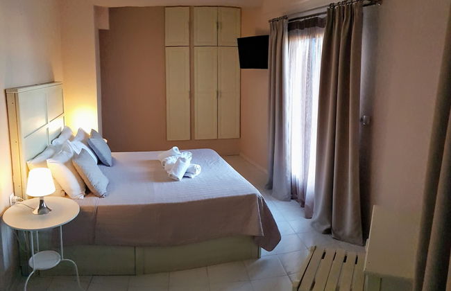 Anemos Hotel - Photo 12