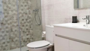 APARTAMENTOS MAITE - Photo 4