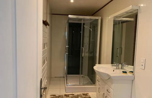 Magnifique bas de villa deux chambres situé prés des plages et du golf - Foto 23