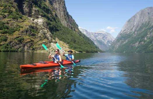 Tour in kayak nel fiordo di Nærøy - Foto 2