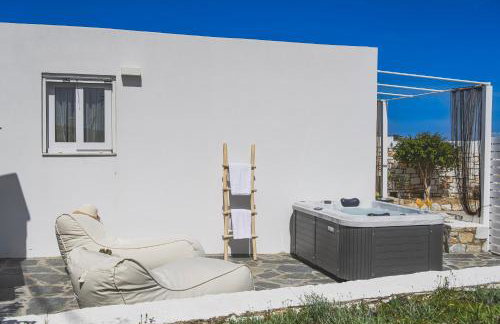 Irini's B & W house with jacuzzi - Photo 34